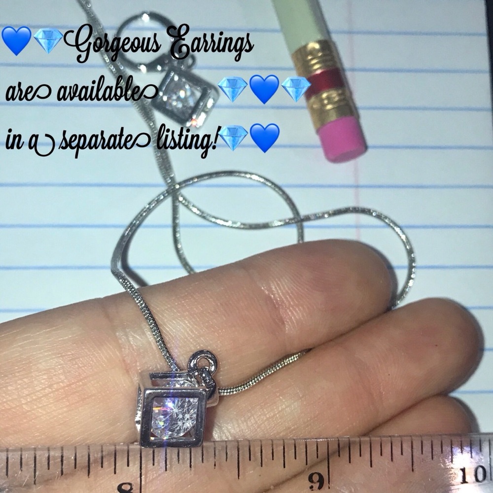 NEW💙💎Beautiful Caged Diamond Necklace💎💙Cube CZ - Picture 4 of 16